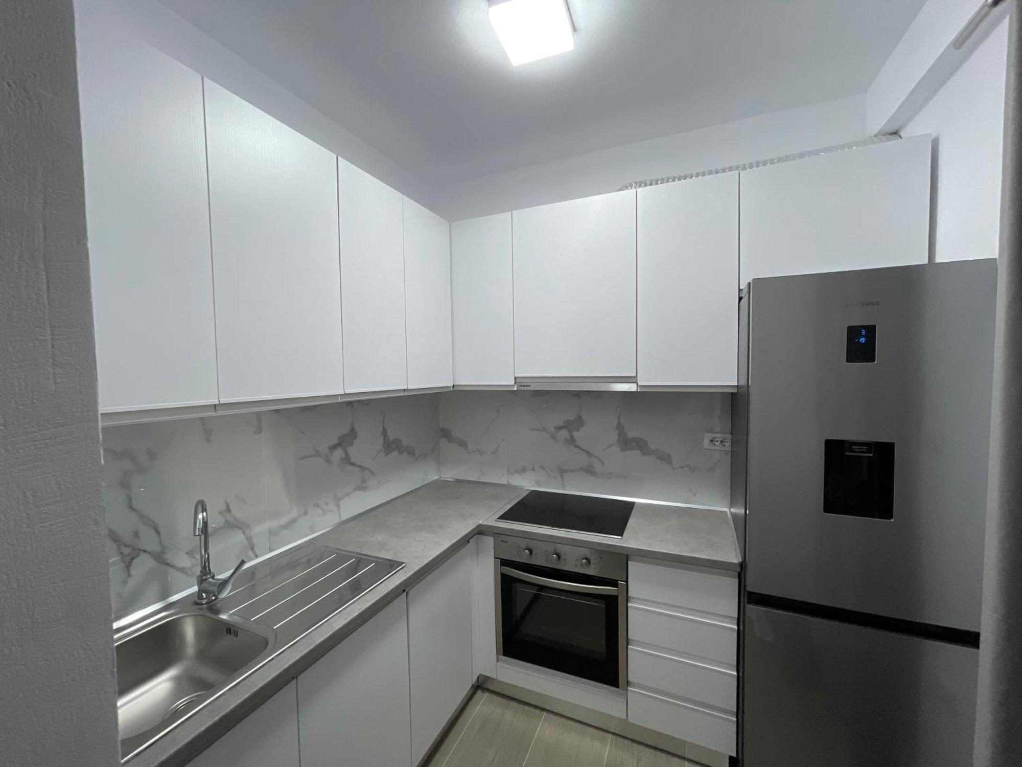 Modern Apartment In Central Vlorë 외부 사진